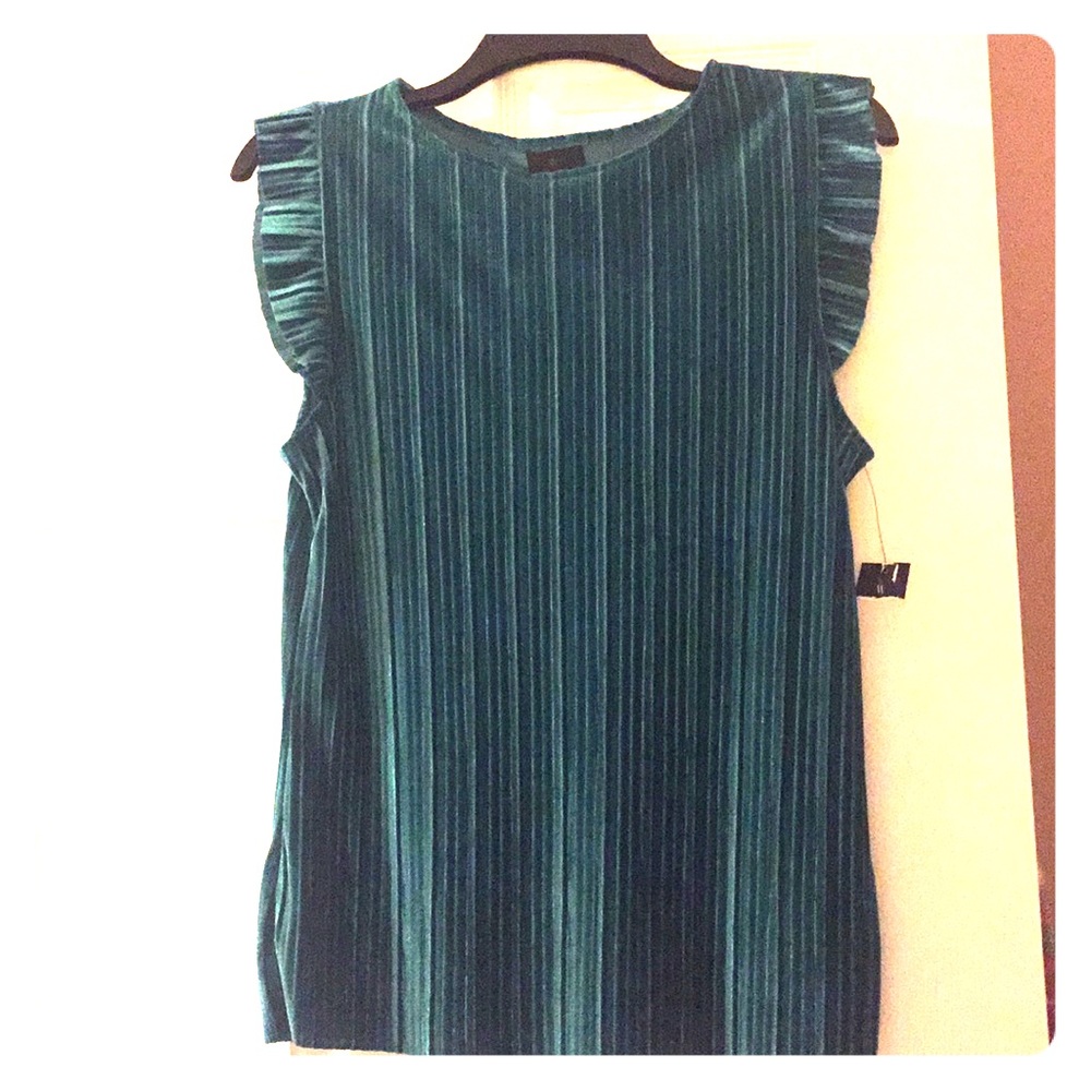 ❗️Sale- Worthington Pleated Blouse